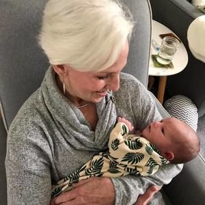 Meet your Posher, Carolyn